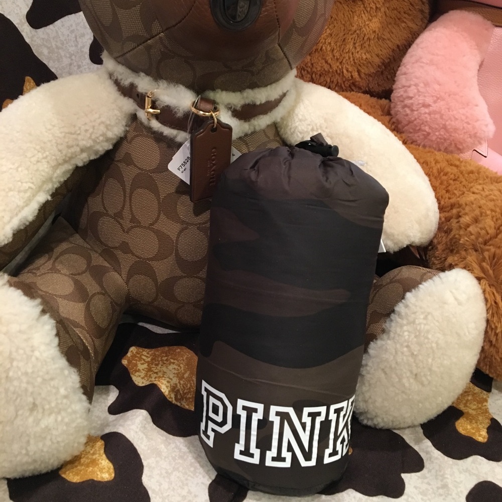 Victoria Secret Pink packable jacket